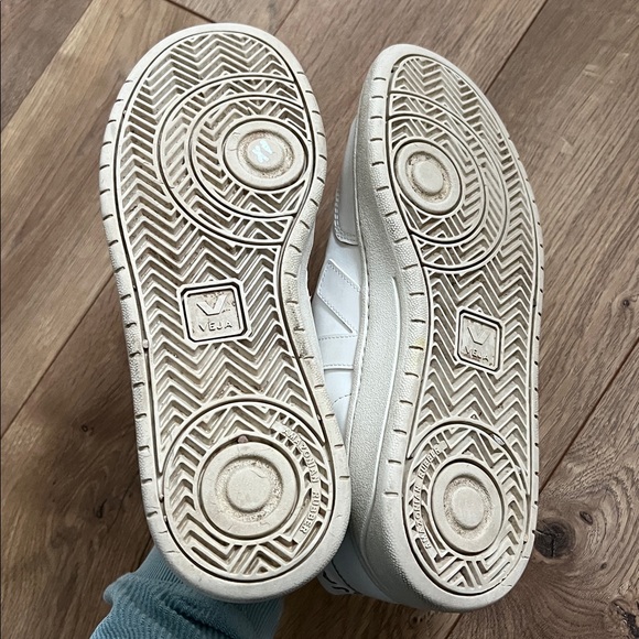 Veja V-12 Womens Sneakers Extra White Lace-up Size 10 - Picture 5 of 6